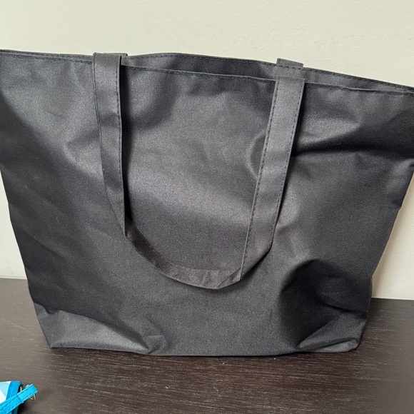 Pekkle Tote and Accessories Set - Picture 8 of 10